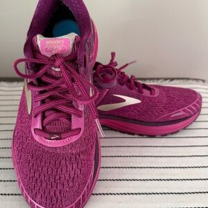 Brooks Women's Athletic Shoes - Pink and White